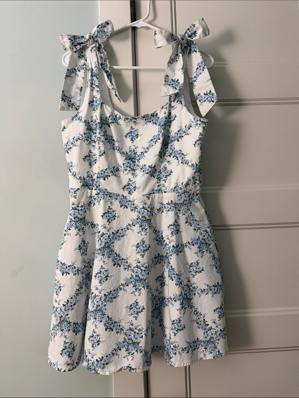 XL Altar'd State White Mini Dress with Blue Floral - Bows